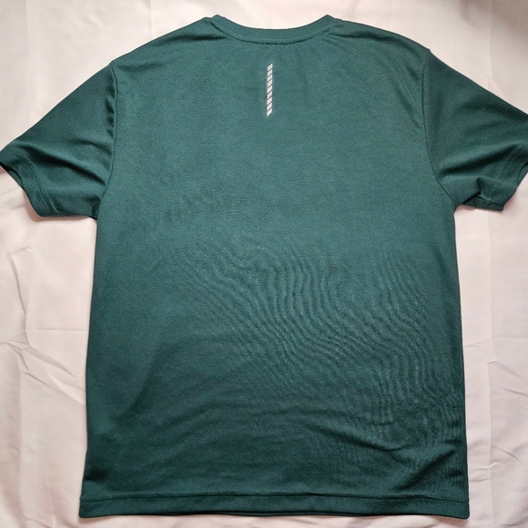 Athletic Works Mens Green Driworks Short Sleeve Shirt Size Small - Picture 10 of 10